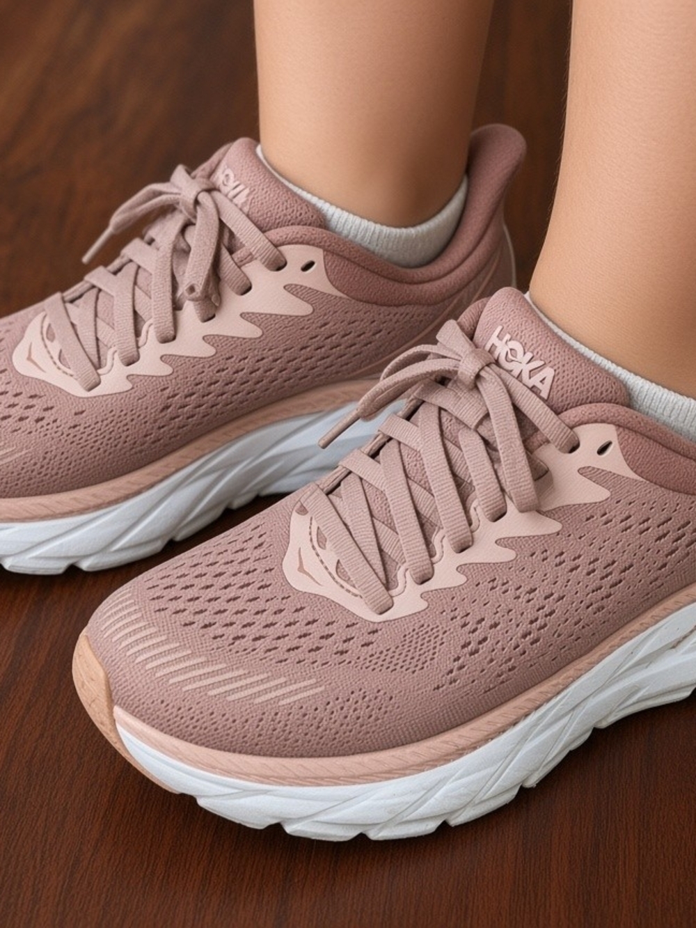 Nike Women's Rose Pink Athletic Running Shoes